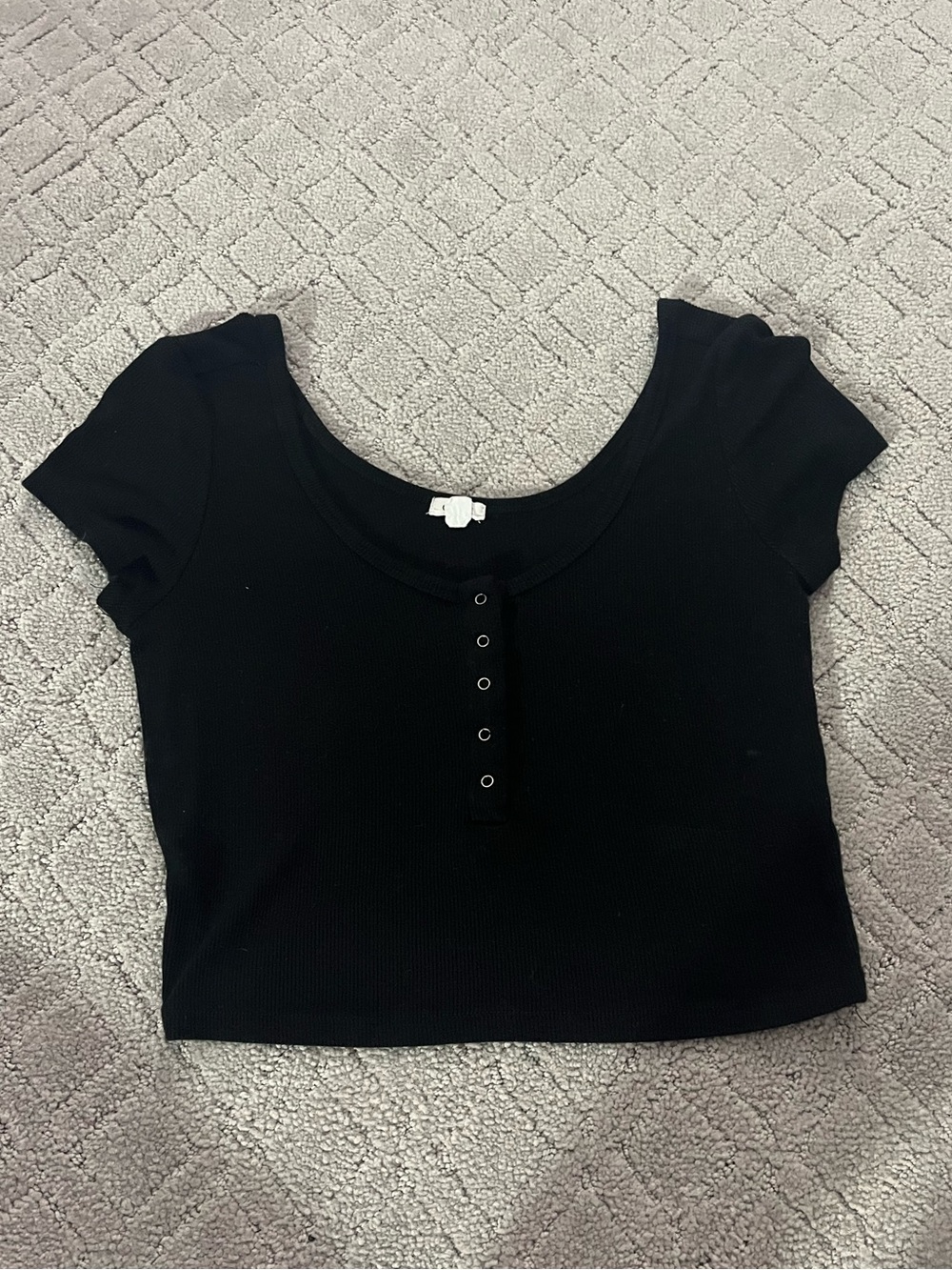 Black Ribbed Short Sleeve Henley Crop Top